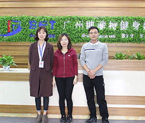 客户在肯尼亚开健身房并选择与草莓直播在线观看免费播放高清合作