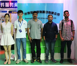 印度客户到中国广州草莓直播在线观看免费播放高清采购健身房器材