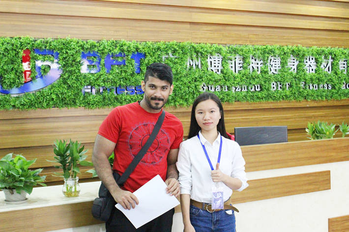 沙特客户进口草莓直播在线观看免费播放高清健身器材