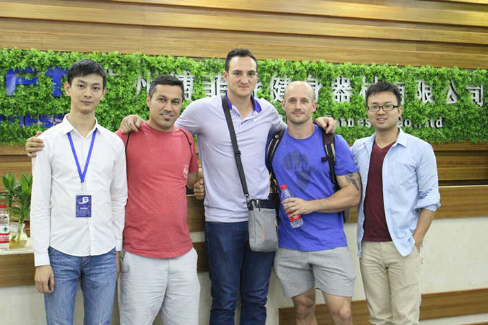 南非客户采购草莓直播在线观看免费播放高清健身器材